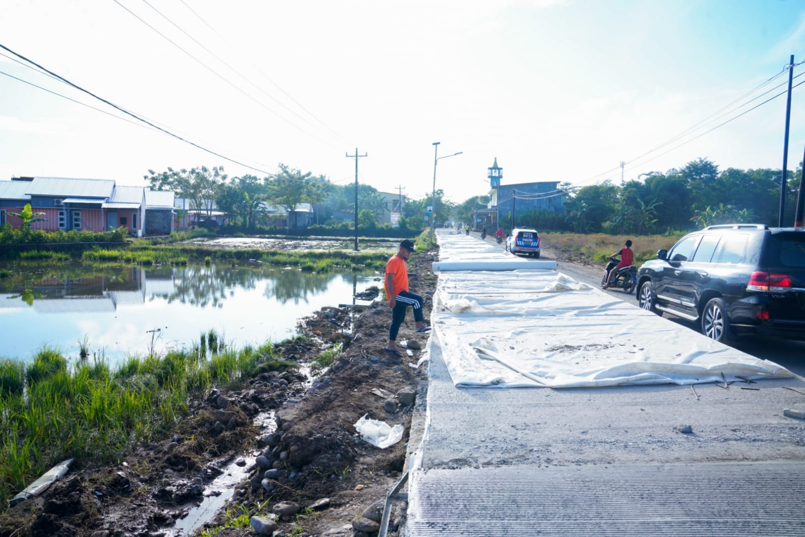 Rekonstruksi Jalan Ruas Burung-burung - Bili-bili Masuki Progres Fisik, Andi Sudirman Harap Dukungan Masyarakat untuk Kelancaran Pekerjaan